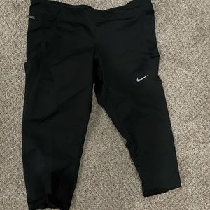 Nike Capri Leggings